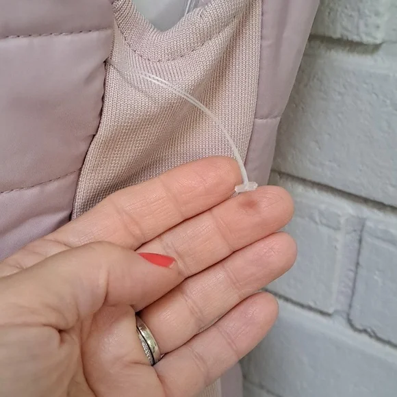 Cavalini Purplish Pink Sleeveless Hooded Fuzzy Lined Jacket. Size Small NWOT - Picture 6 of 12